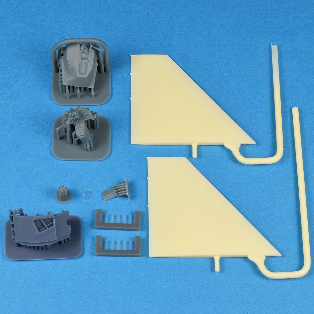 SOLD OUT: Kinetic F-16A Bundle
