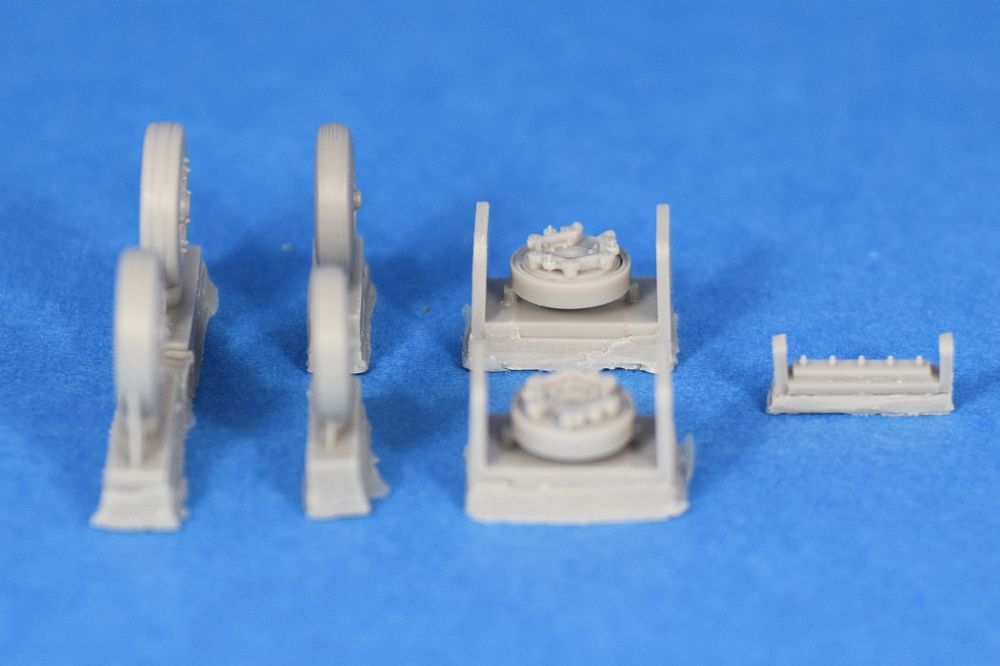T-38 Wheels late (for Wolfpack)